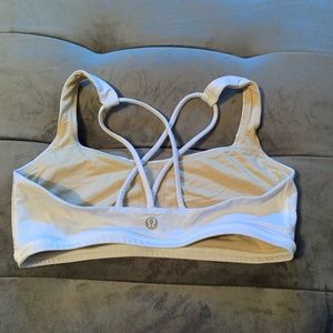 White lululemon bra size 4